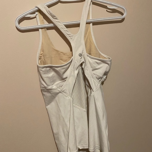 Lululemon top - Picture 2 of 3